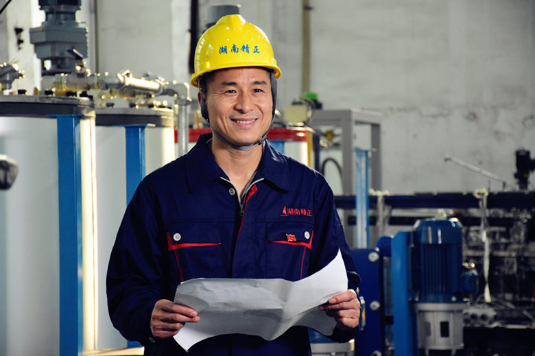 【最美勞動(dòng)者】李信仁：匠心向黨，崗位成才，勇攀科技創(chuàng)新高峰